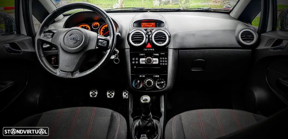 Opel Corsa 1.2 Black Edition 129g - 11