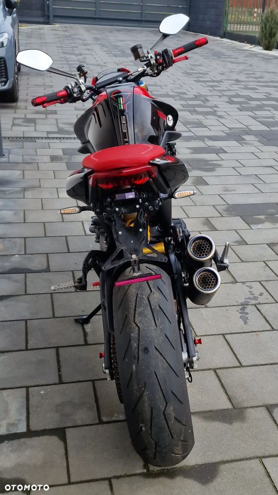 Ducati Monster - 15