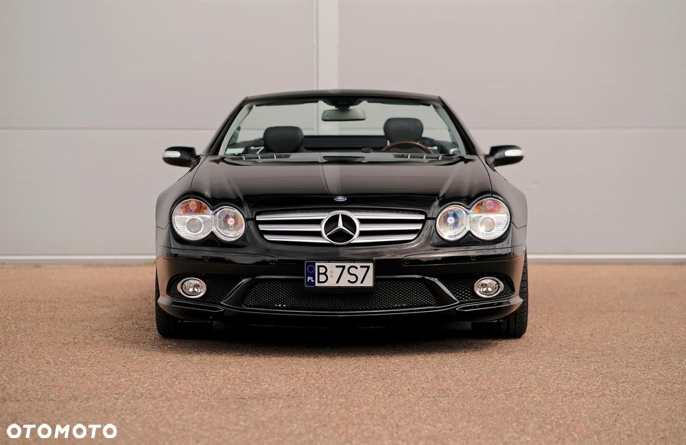 Mercedes-Benz SL - 32