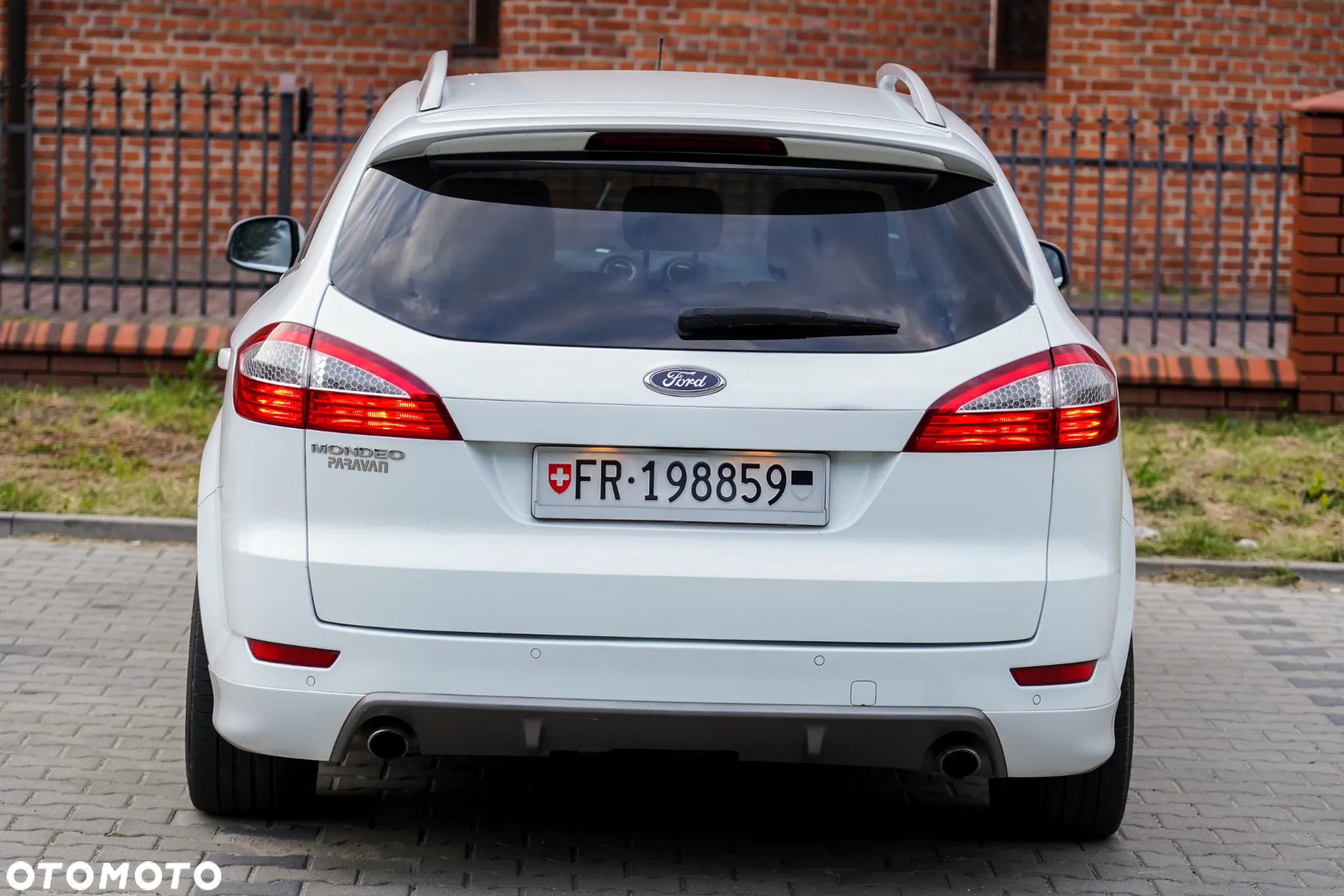Ford Mondeo - 14