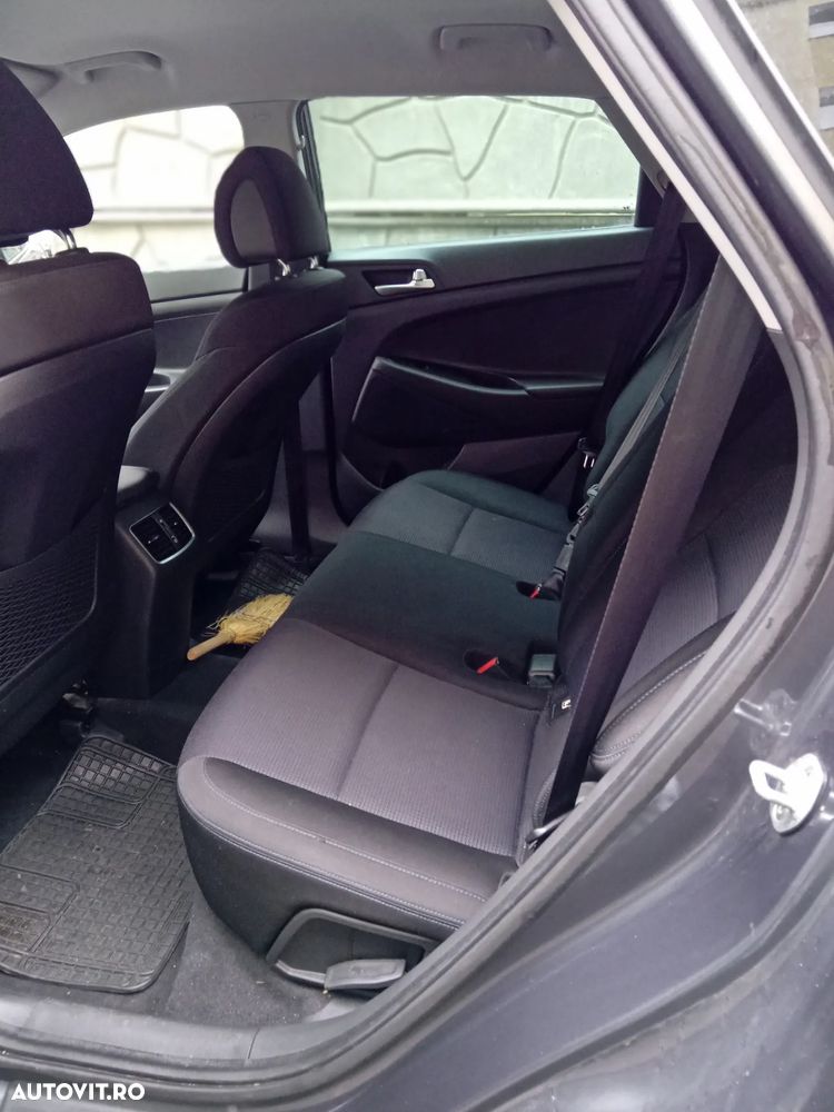 Hyundai Tucson 2.0 CRDI 4WD 6MT Style - 3