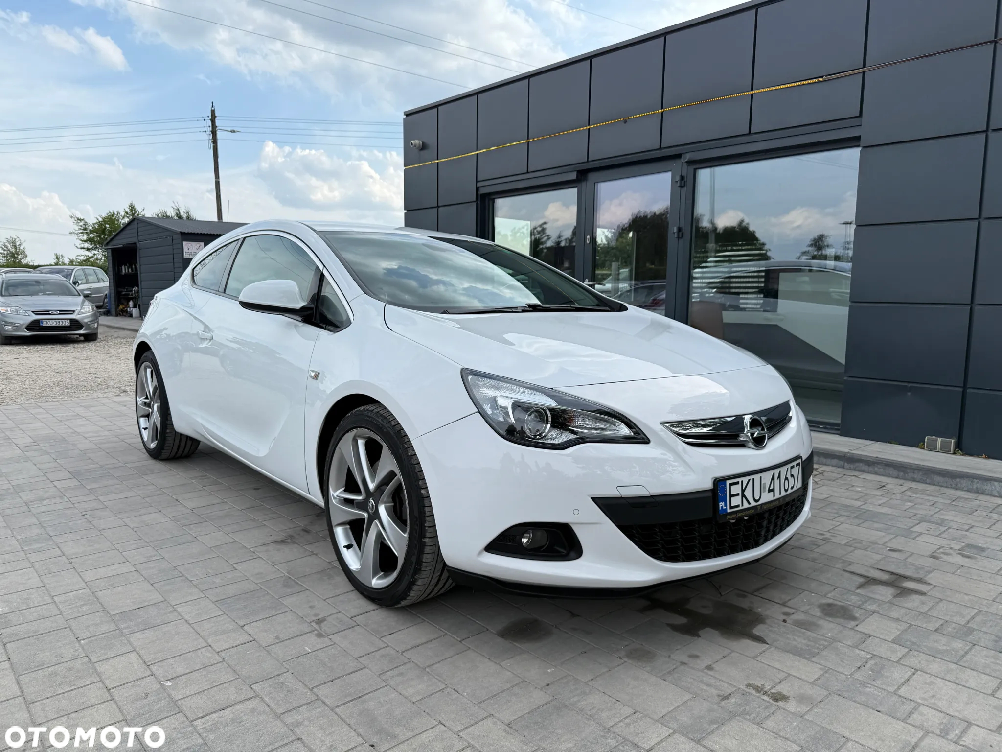 Opel Astra IV 1.4 T Cosmo S&S - 2