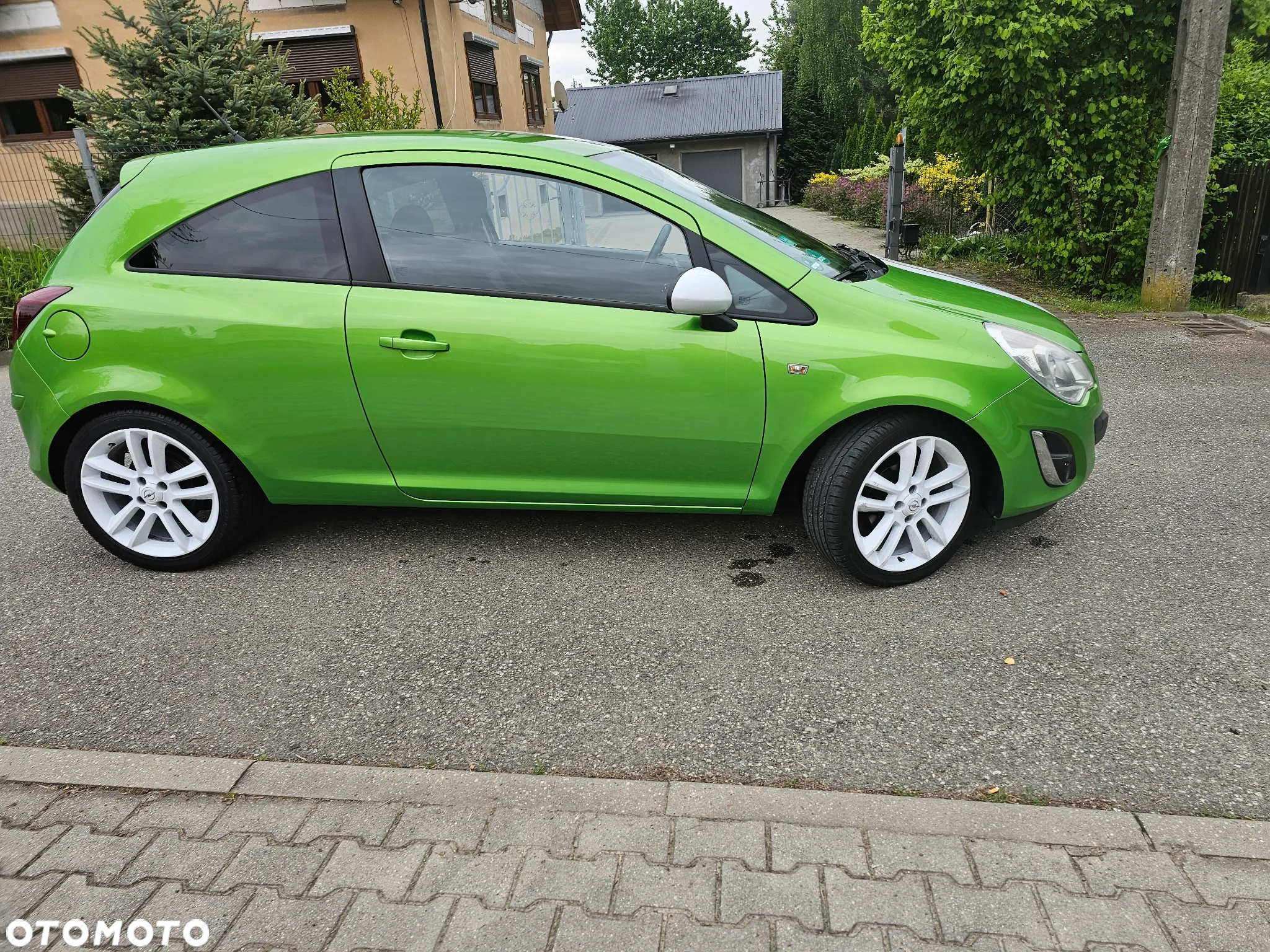 Opel Corsa 1.4 16V Color Edition - 24