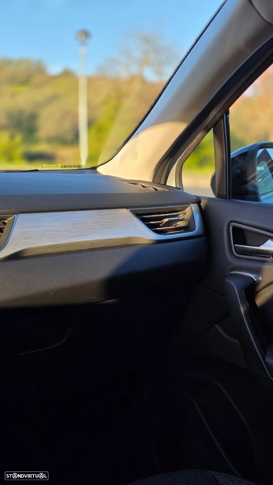 Renault Captur TCe 90 INTENS - 22