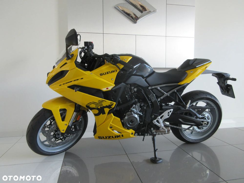 Suzuki GSX - 4