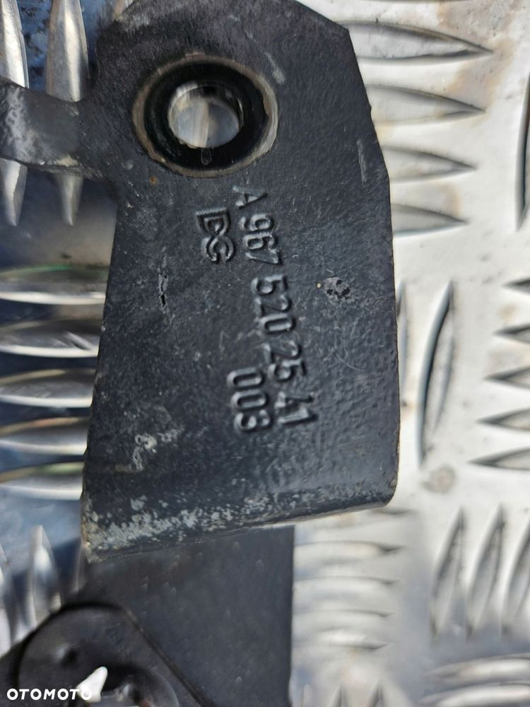 Blaszka mocowanie Mercedes Atego 1518 2017r EURO6 - 1