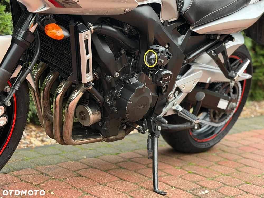 Yamaha FZ6 - 17