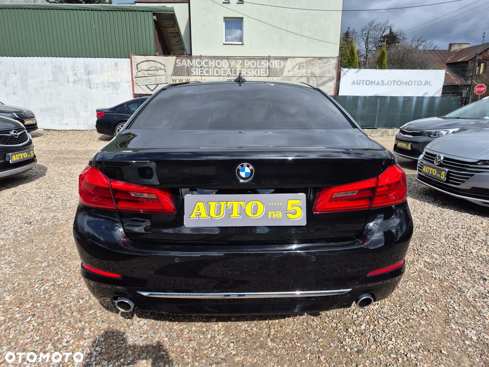 BMW Seria 5 518d Luxury Line sport - 8