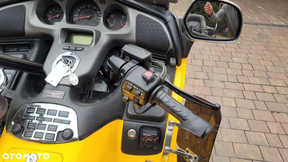 Honda GL - 18