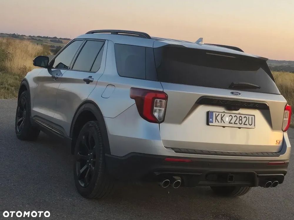 Ford Explorer 3.0 EcoBoost PHEV 4WD ST-Line - 10