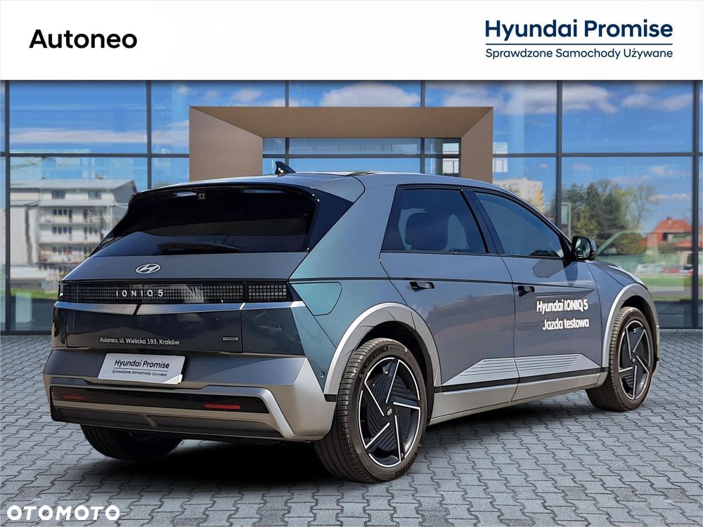 Hyundai IONIQ - 5