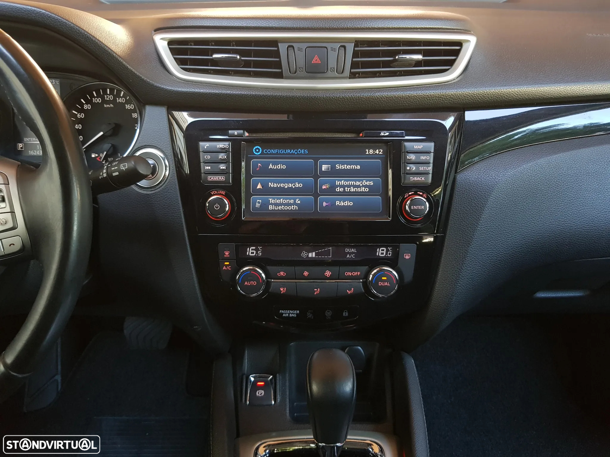 Nissan Qashqai 1.6 dCi 360 Xtronic - 18