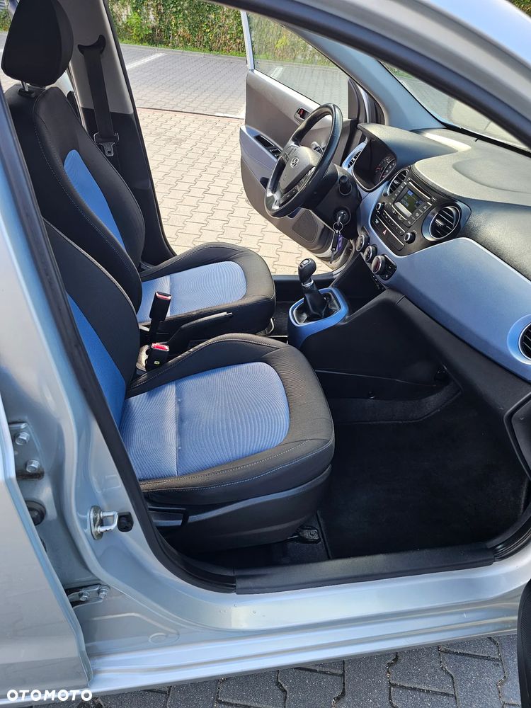 Hyundai i10 1.0 BlueDrive Premium - 16