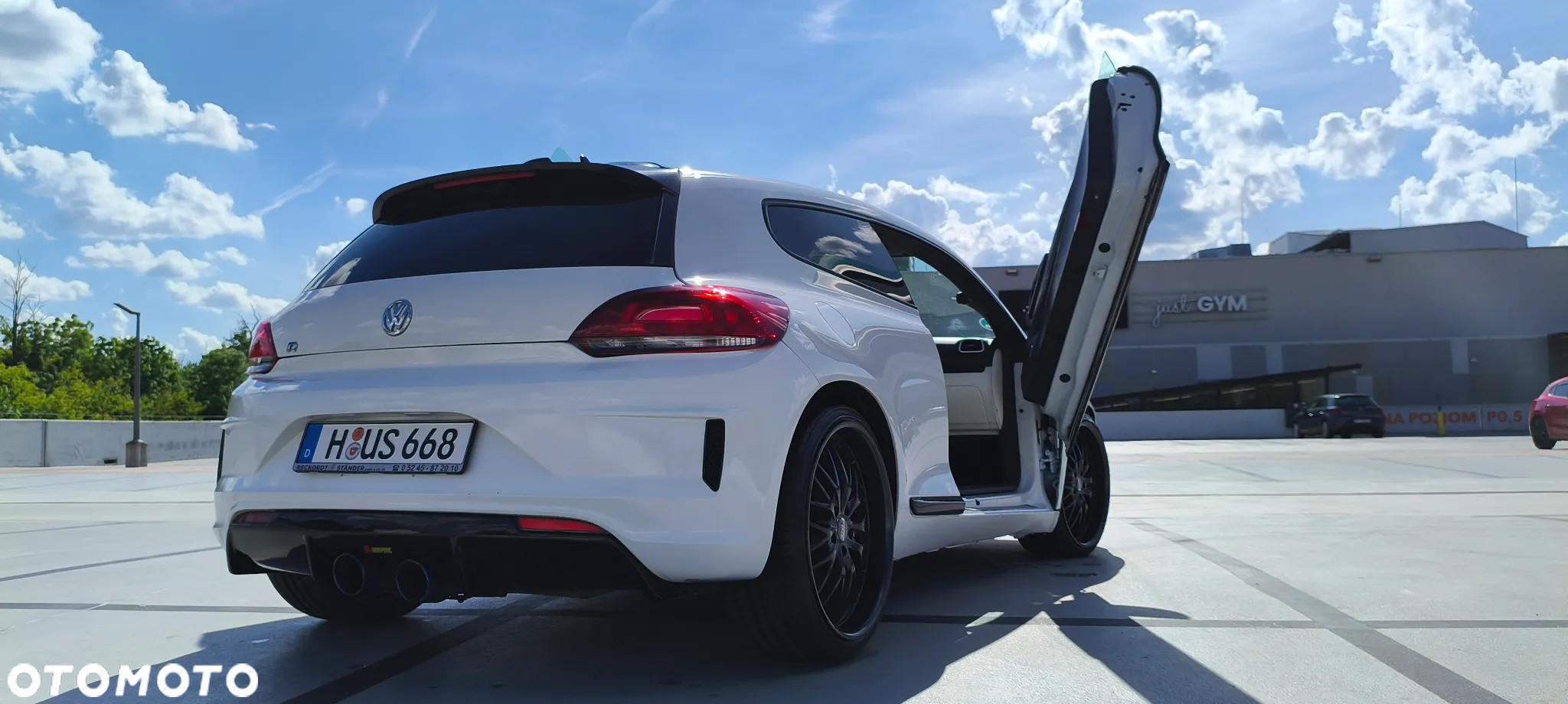 Volkswagen Scirocco 1.4 TSI Perfectline R-Style - 14