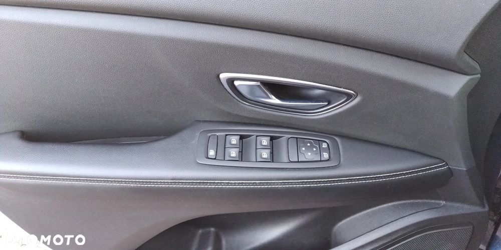 Renault Scenic ENERGY dCi 110 EXPERIENCE - 18