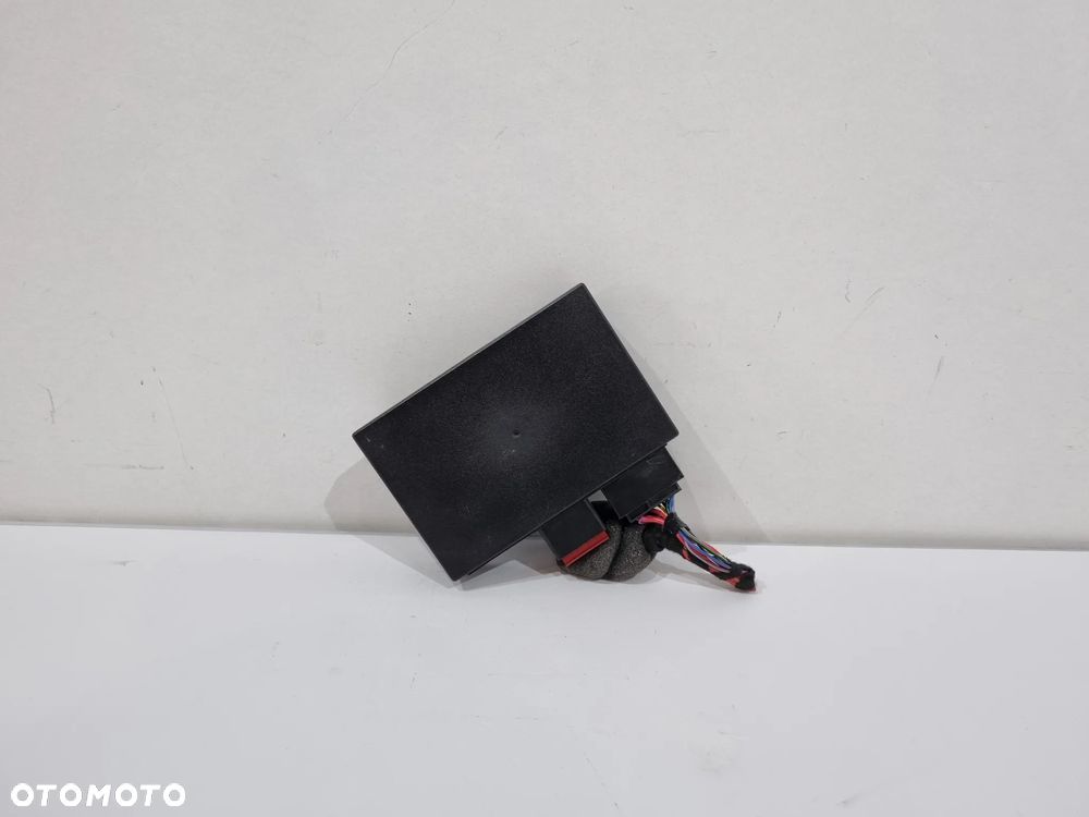 AUDI A4 B8 A5 8T MODUŁ STEROWNIK HAKA 8K0907383E - 4
