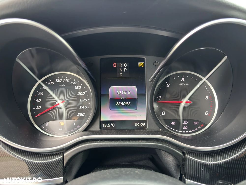 Mercedes-Benz V 220 d Lang 9G-TRONIC Edition - 15