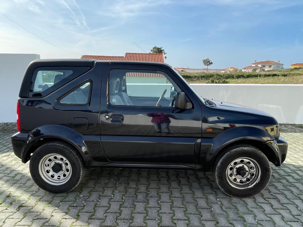 Usado Suzuki Jimny 2003 - 8 750 EUR, 64 000 km - Standvirtual.com
