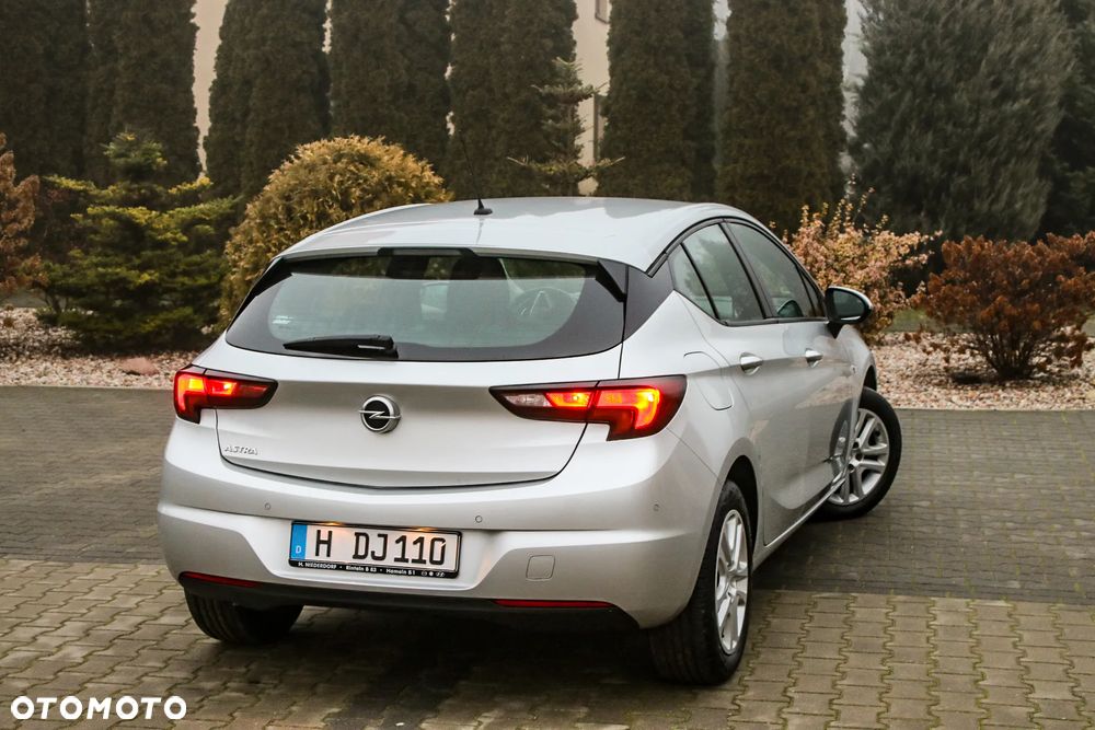 Opel Astra 1.2 Turbo Elegance - 8