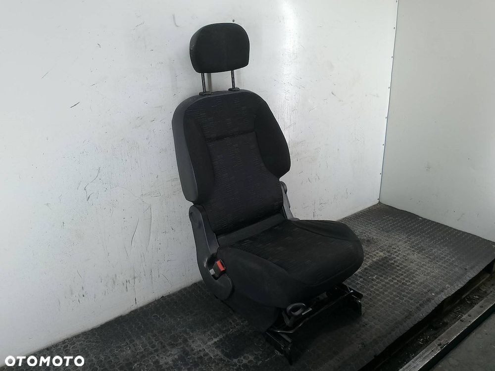 FOTEL LEWY KIEROWCY CITROEN BERLINGO II 2008-2012 - 2