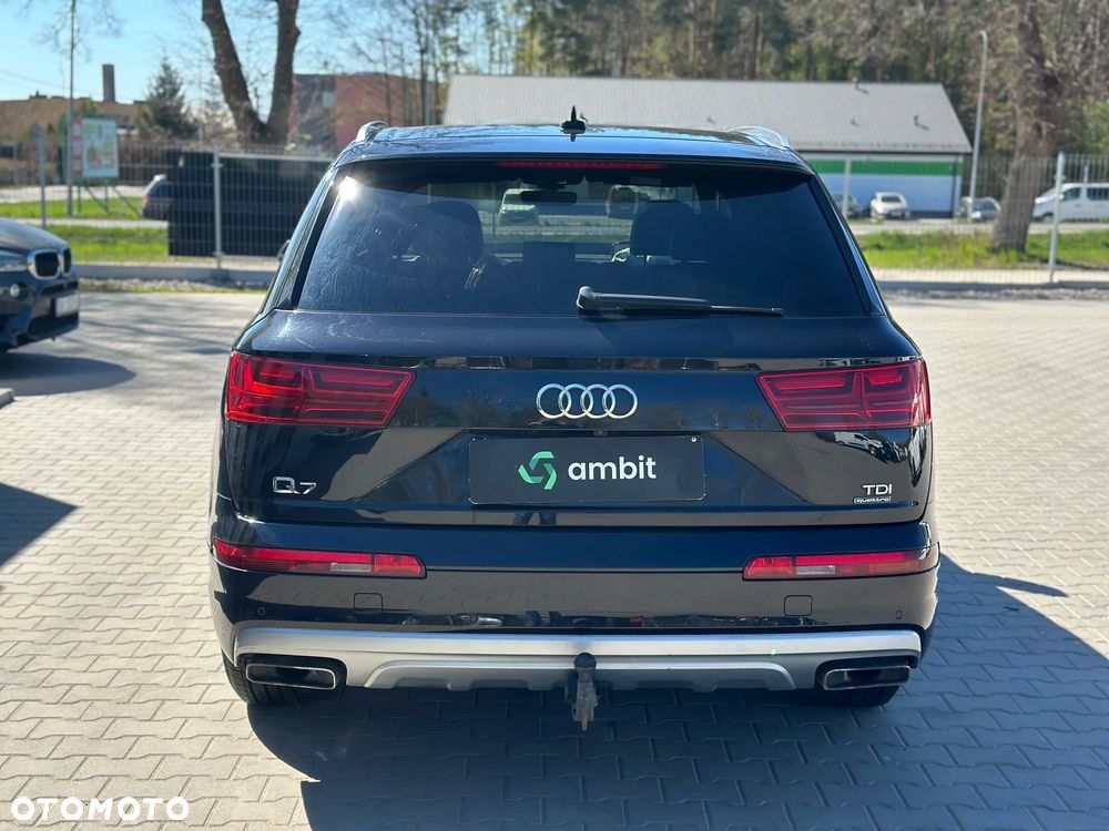 Audi Q7 - 5