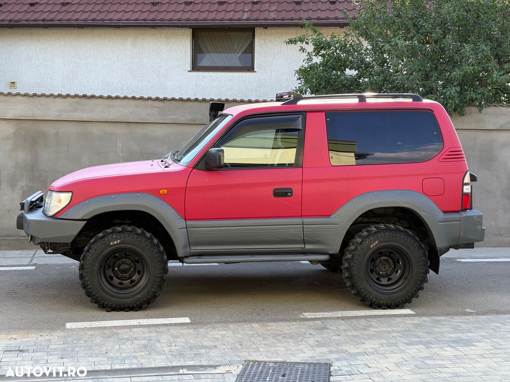 Toyota Land Cruiser - 3