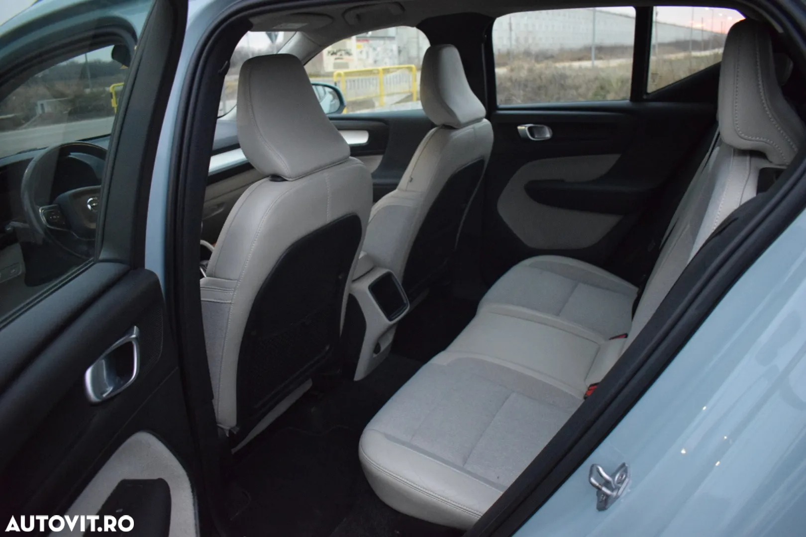 Volvo XC 40 D3 Momentum - 21