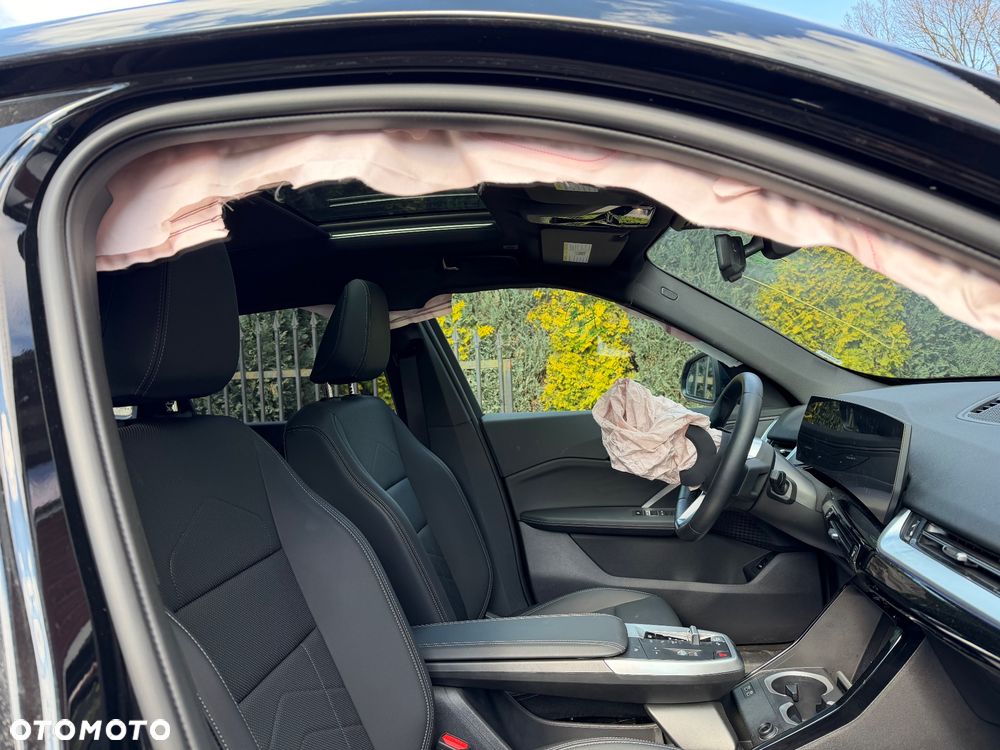 BMW X1 xDrive25i Advantage sport - 17