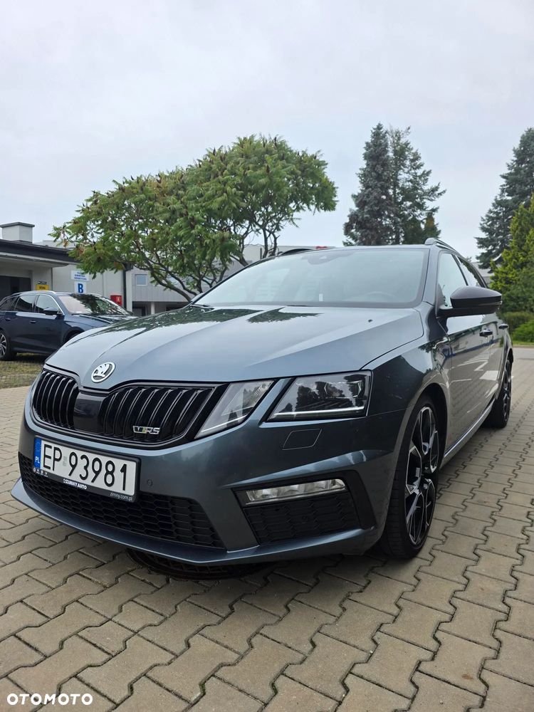 Skoda Octavia 2.0 TSI RS Challenge 245 DSG - 2