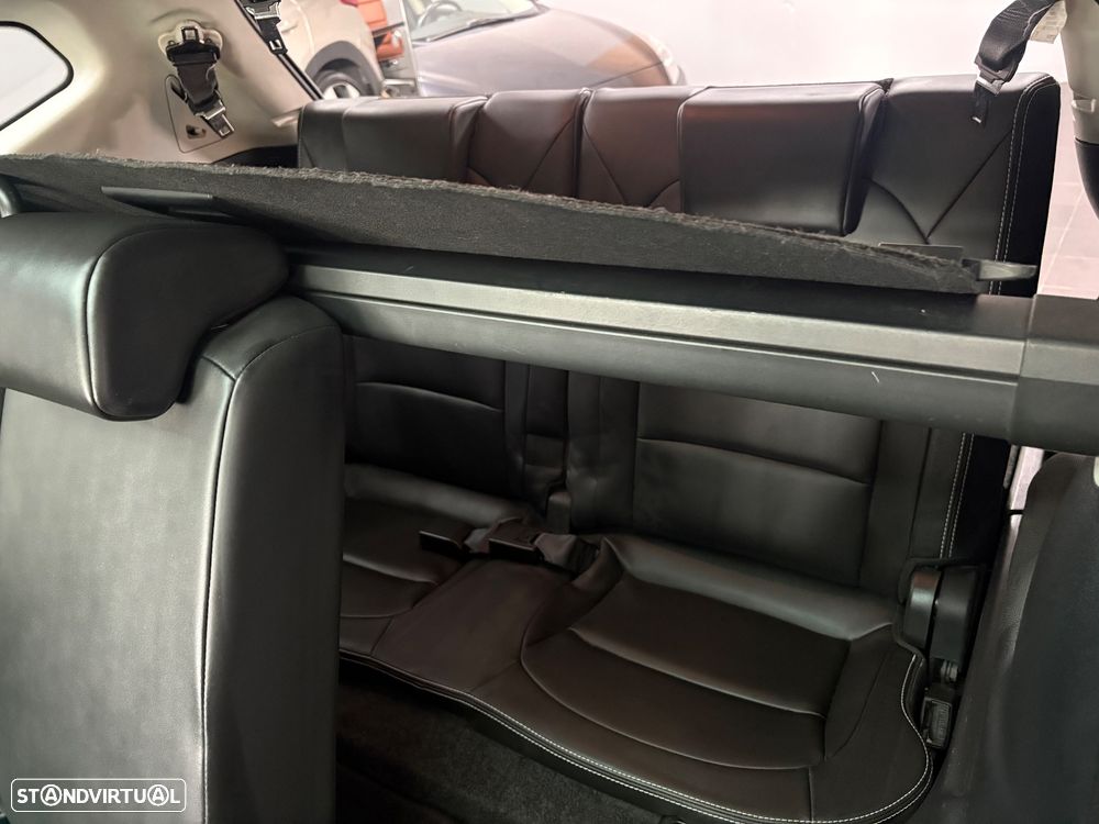 Nissan Qashqai +2 1.6 dCi Tekna Premium 18 360 - 15