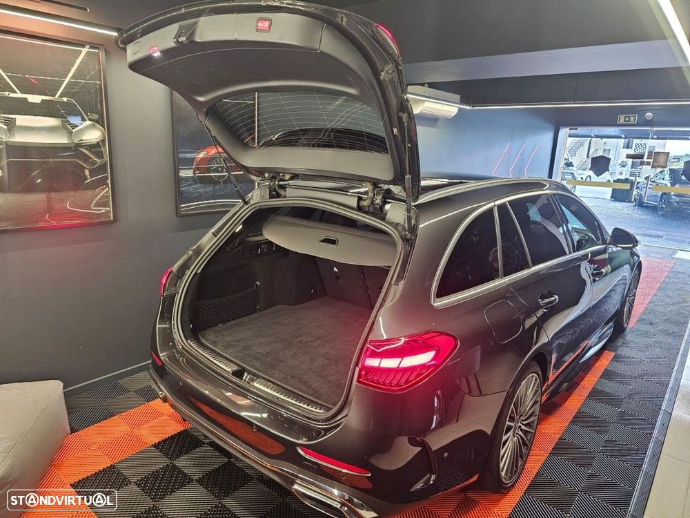 Mercedes-Benz C 300 - 12