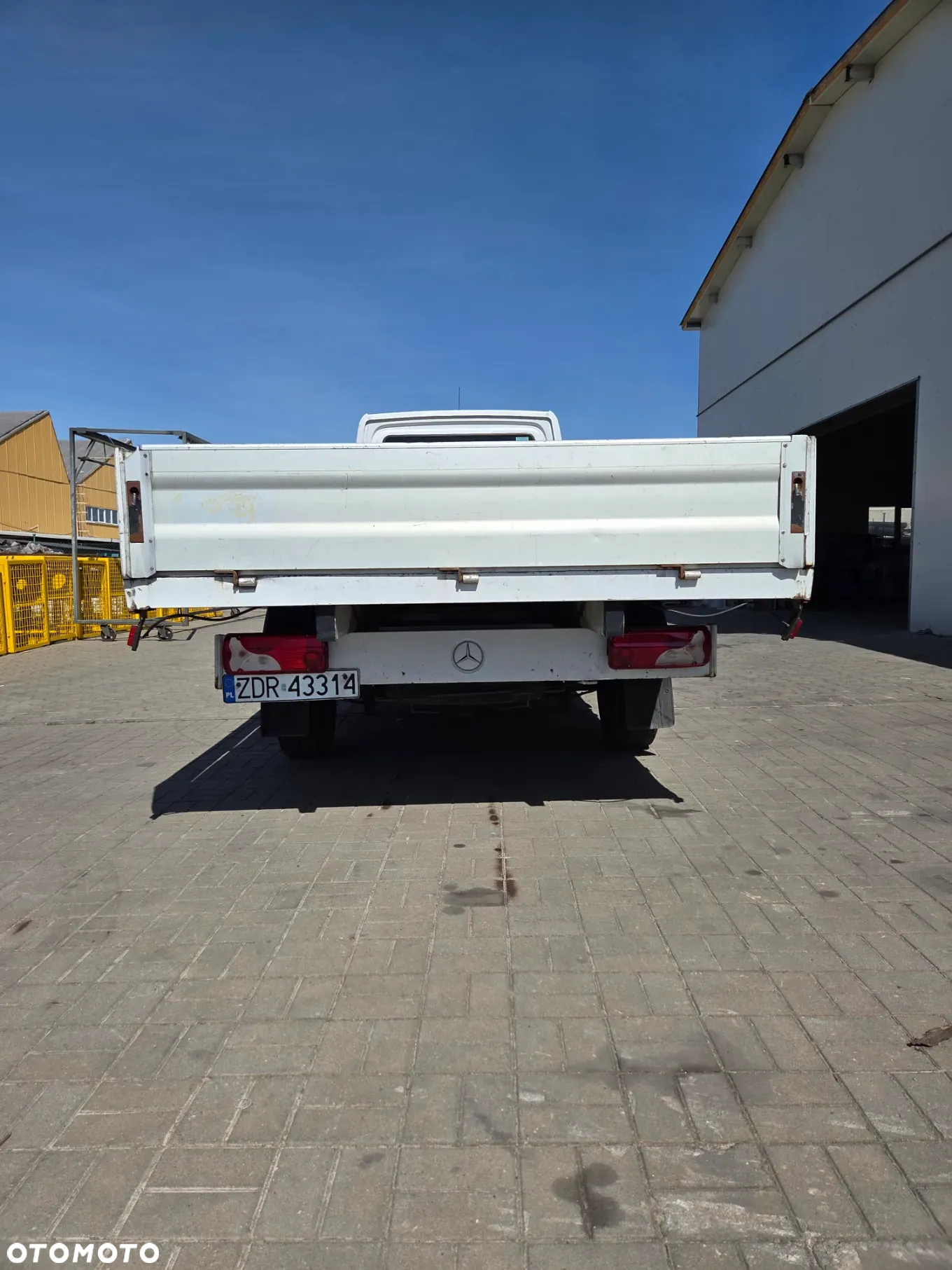 Mercedes-Benz Sprinter - 8