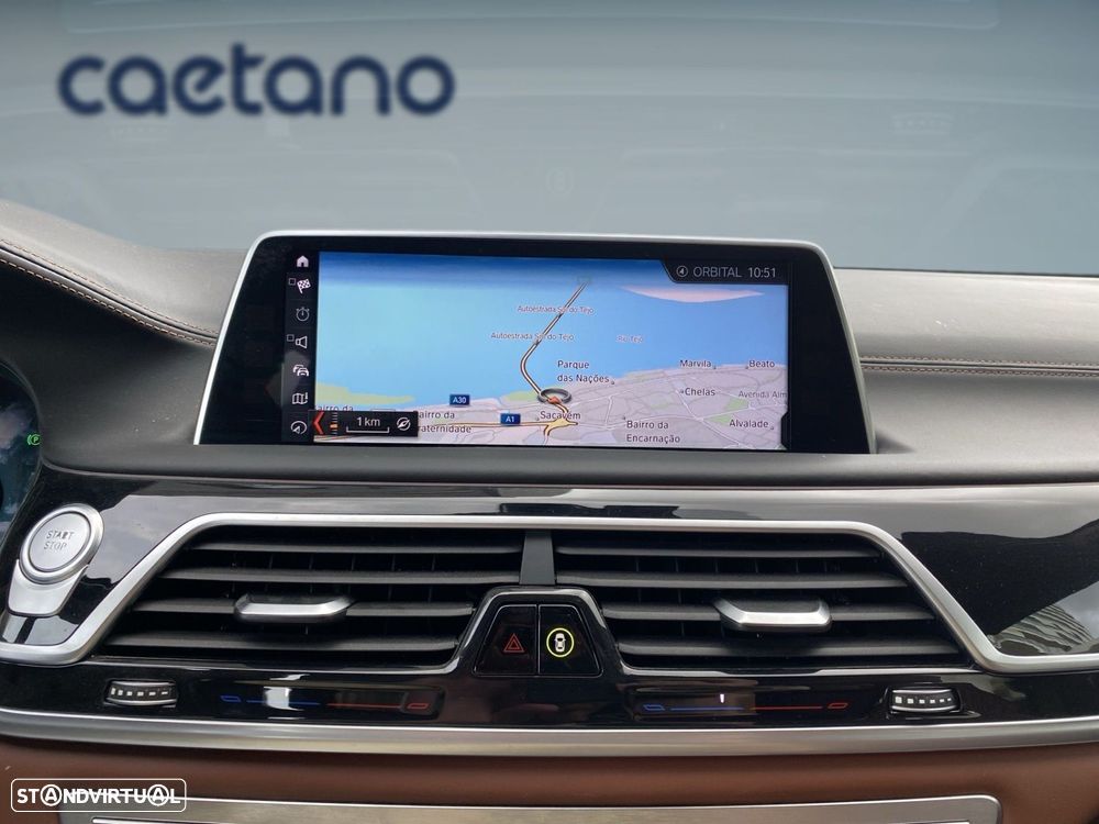 BMW 740 Le iPerformance Pack M - 9