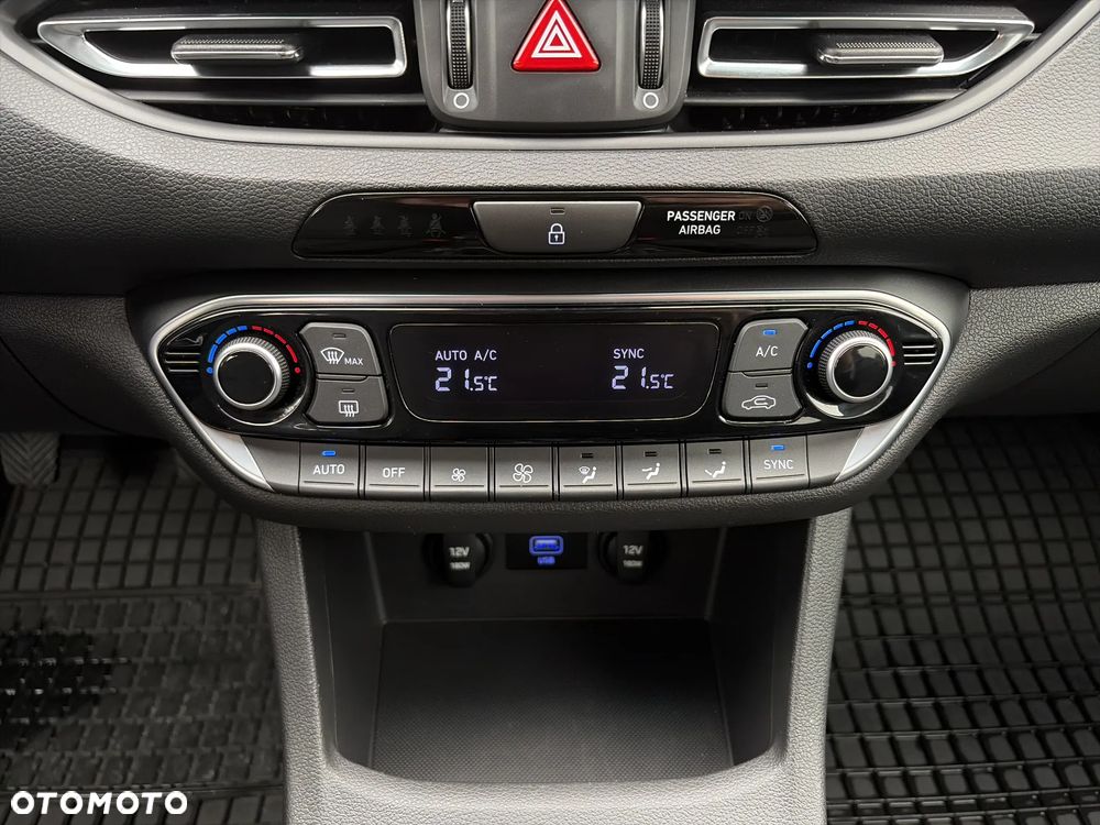 Hyundai i30 1.5 T-GDI 48V Smart - 20