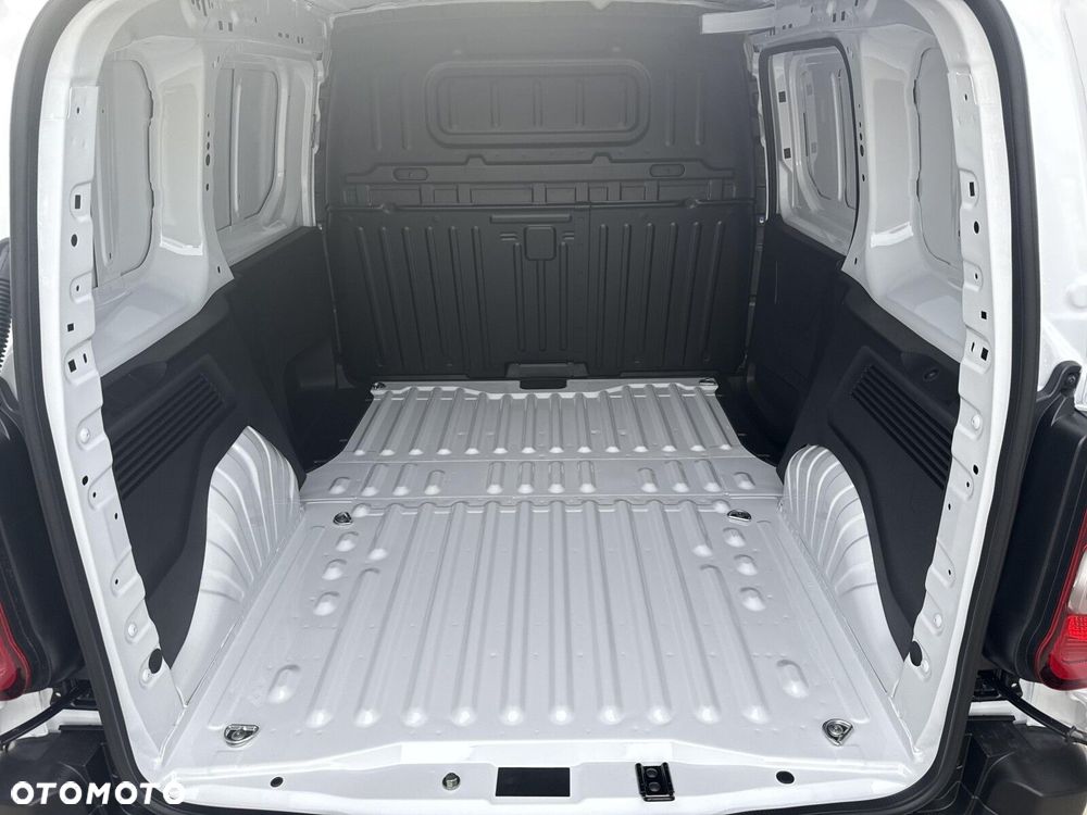 Peugeot partner Partner Furgon M Diesel 100KM Manual - 14