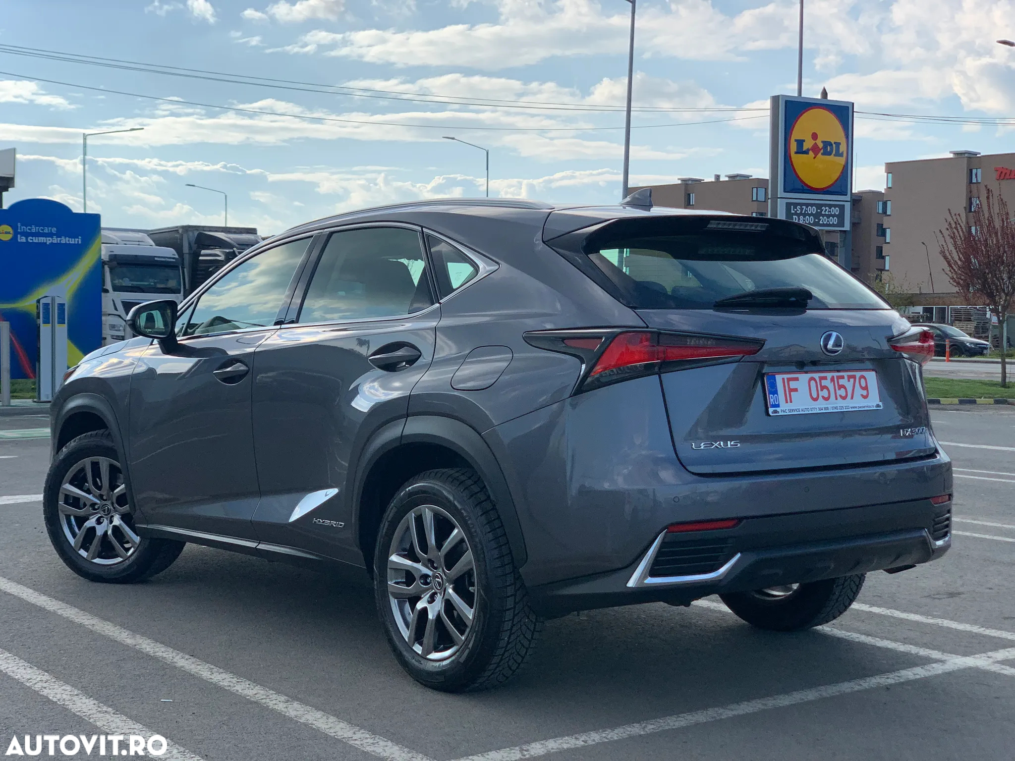 Lexus Seria NX - 6