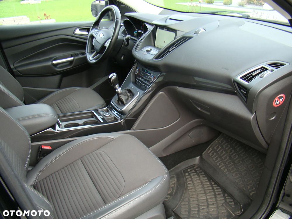 Ford Kuga ver-1-5-ecoboost-titanium - 36