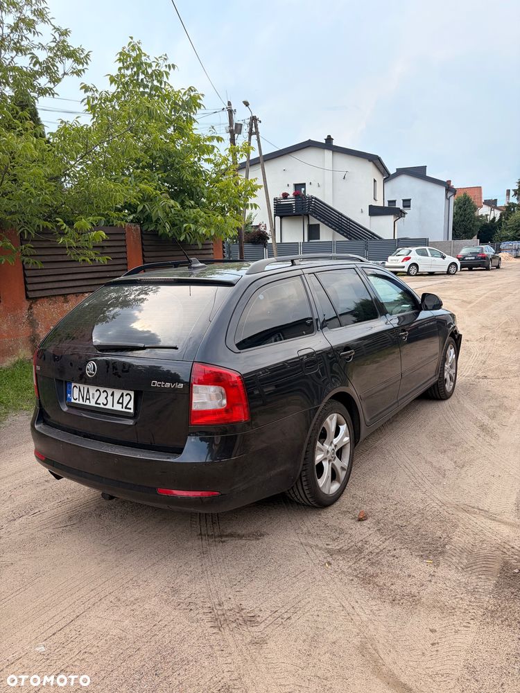 Skoda Octavia 1.8 TSI Elegance DSG - 1