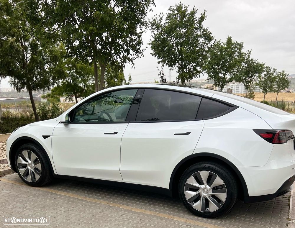 Tesla Model Y Tração Traseira - 3
