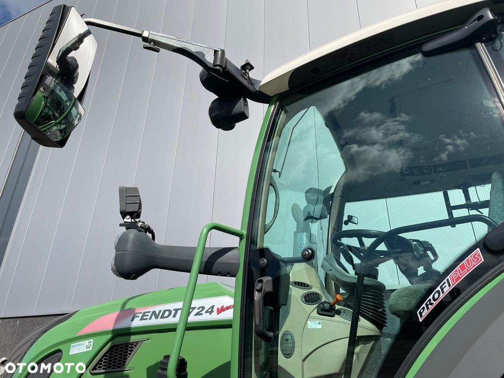 Fendt 724 - 16