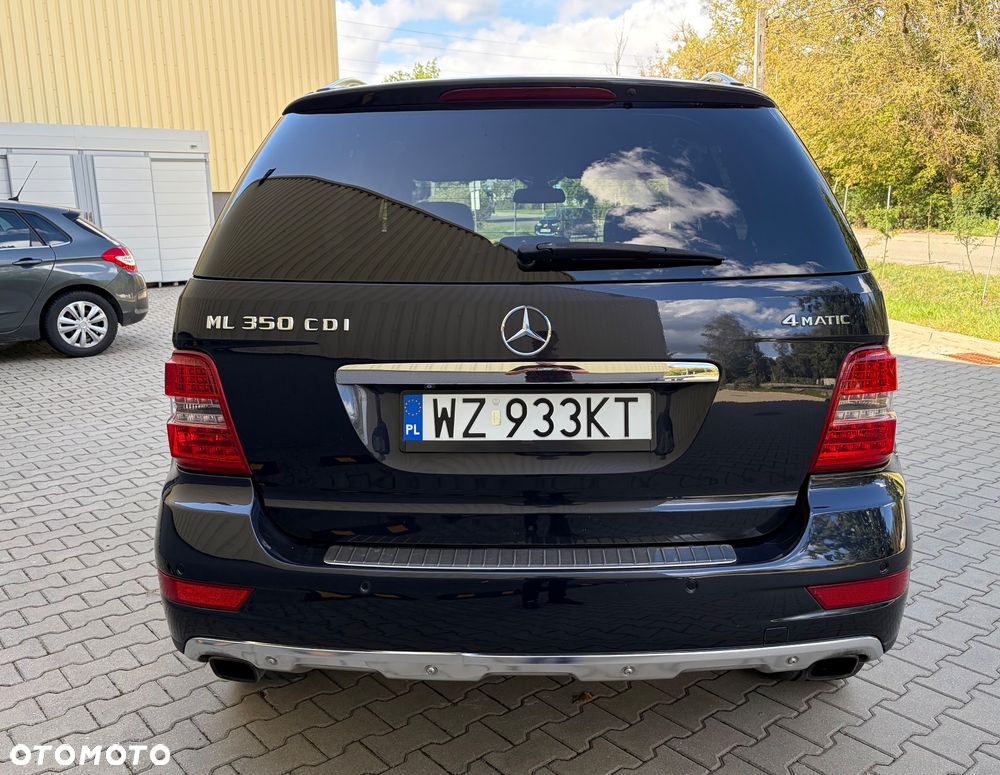Mercedes-Benz ML - 8