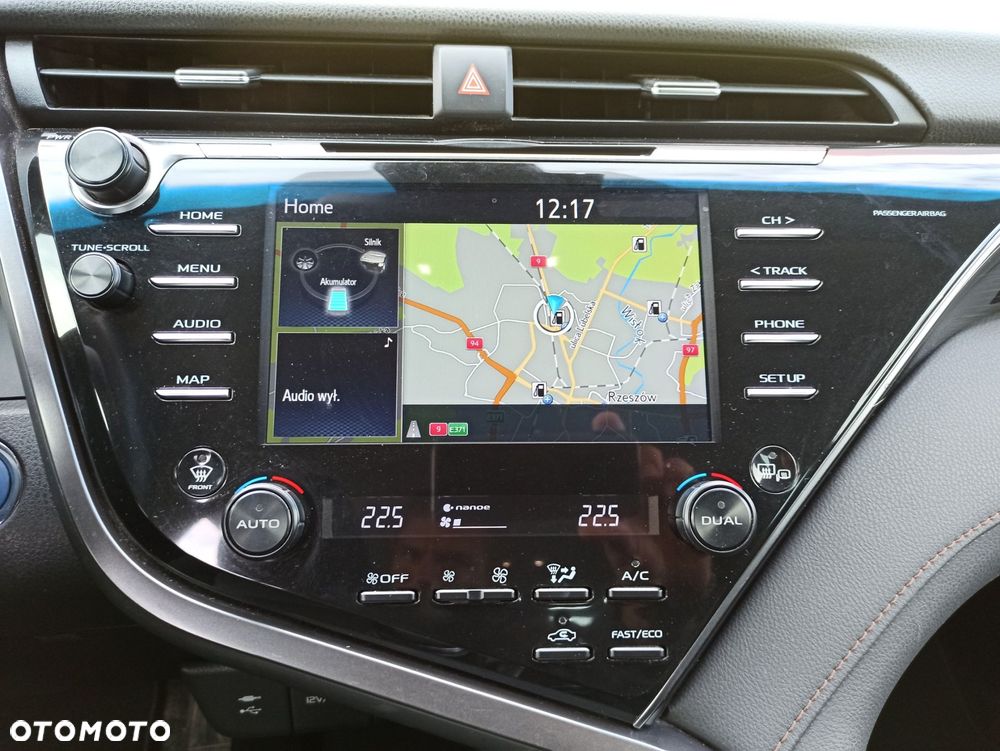 Toyota Camry - 15