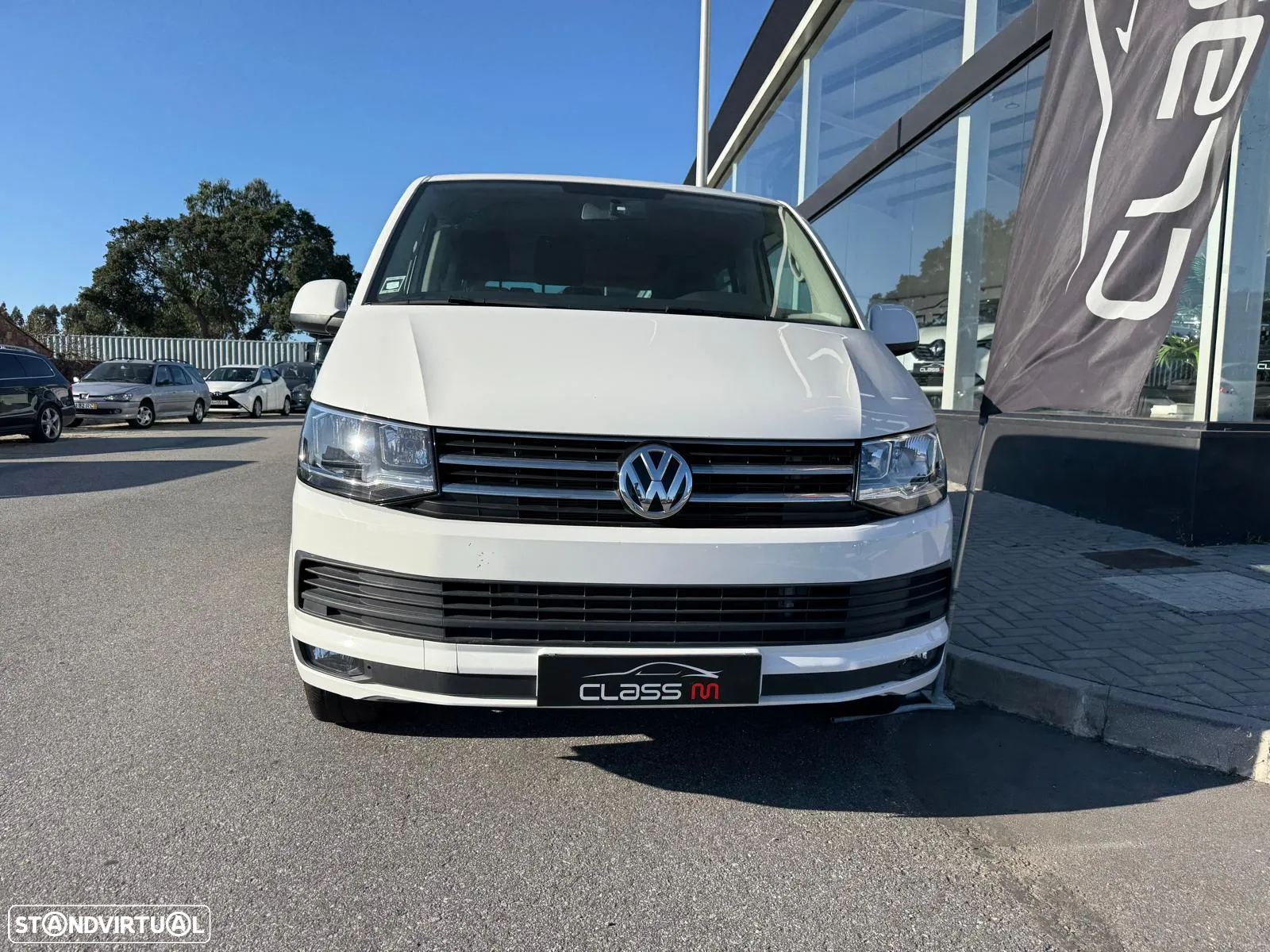 VW Caravelle 2.0 TDi BM Longa Comfortline - 2
