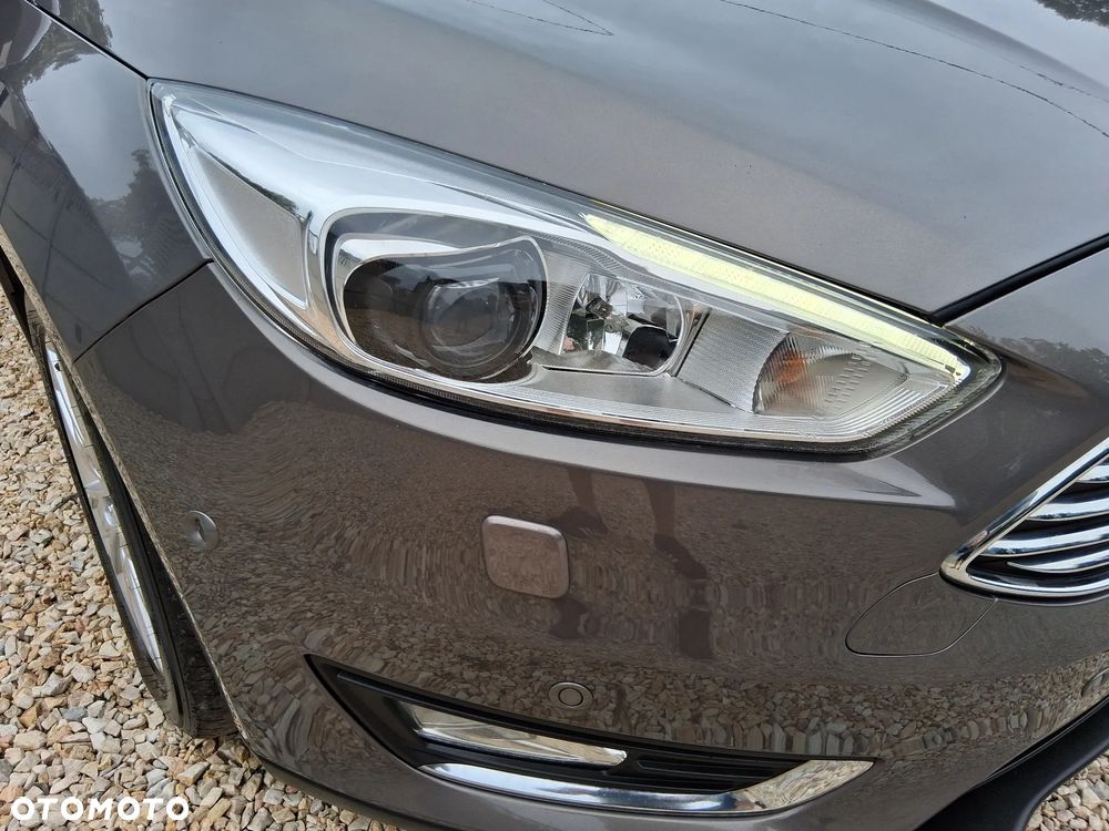 Ford Focus 2.0 TDCi DPF Titanium - 20