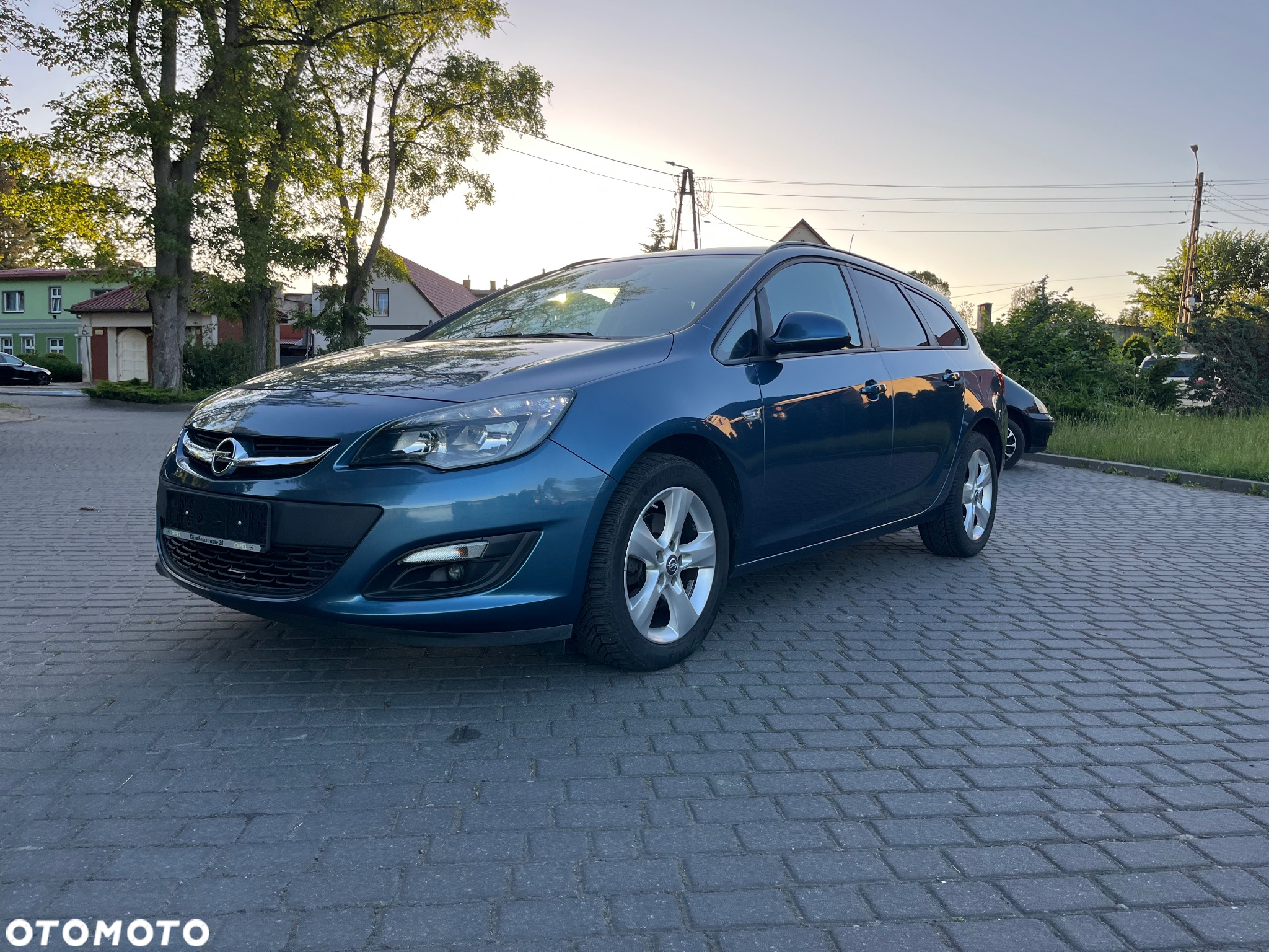 Opel Astra 1.6 CDTI DPF ecoFLEX Sports TourerStart/Stop ENERGY - 2