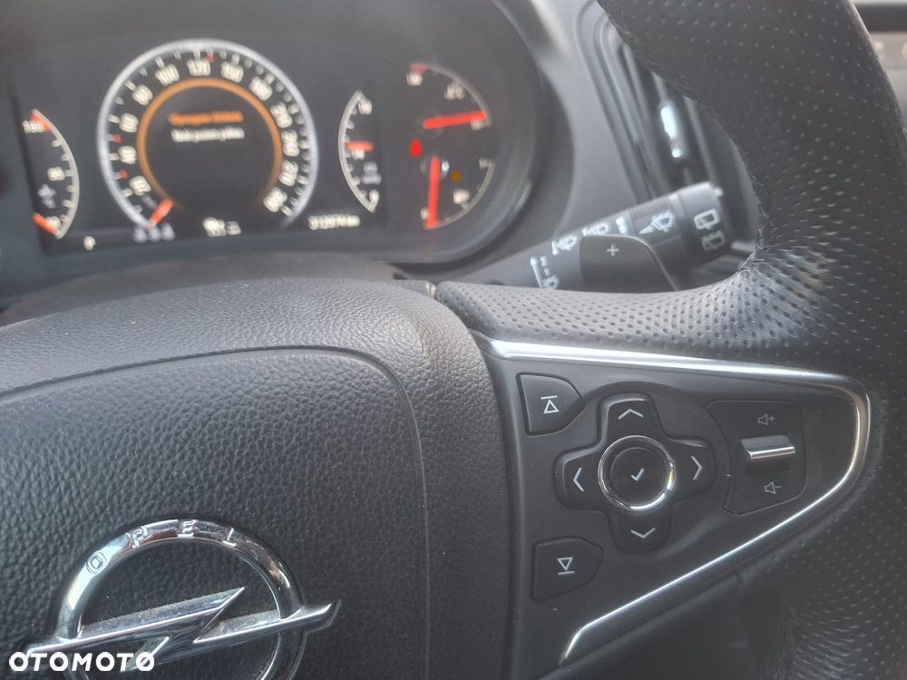 Opel Insignia 2.0 Bi Turbo CDTI 4x4 - 14