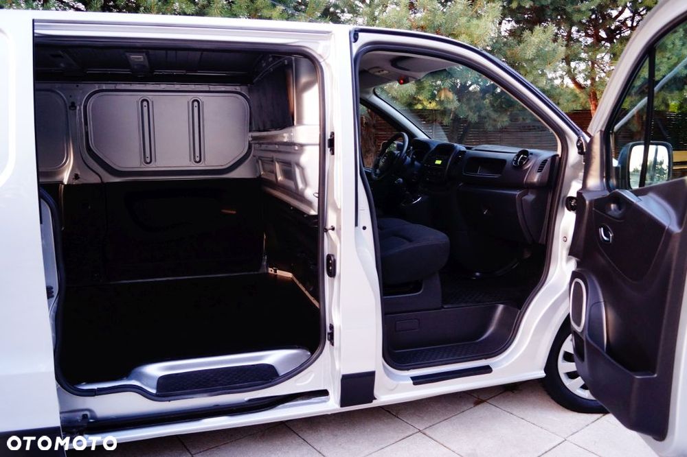 Opel Vivaro CDTI Long Salon Pl Bogata Opcja Faktura Vat Super Stan - 28