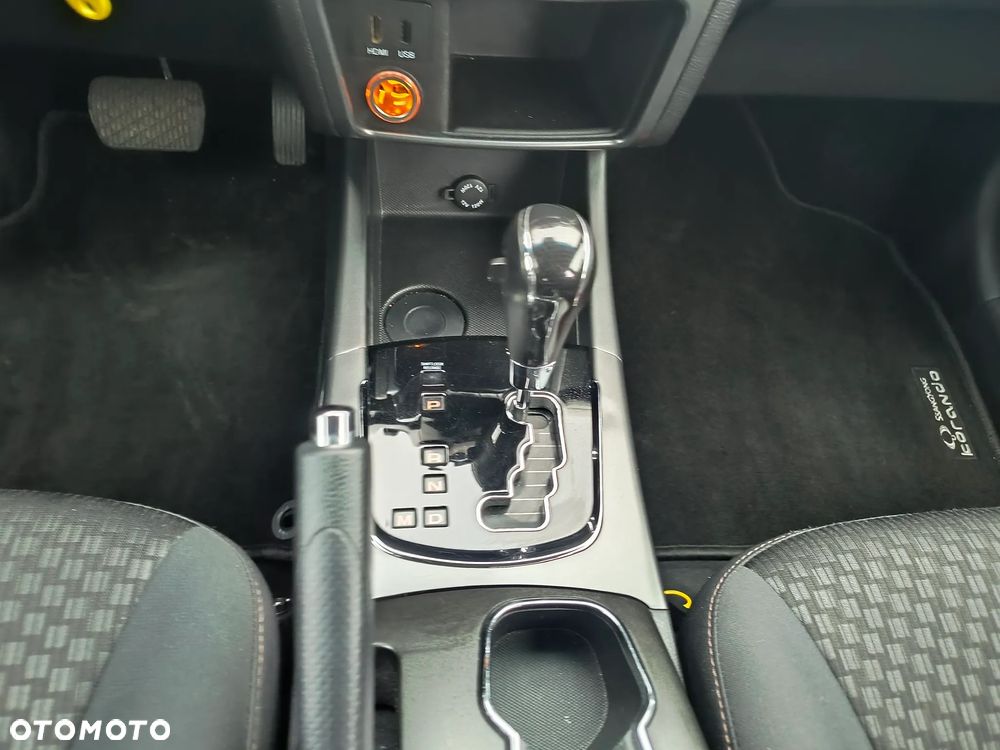 SsangYong/KGM Korando 2.0 Quartz 2WD - 22