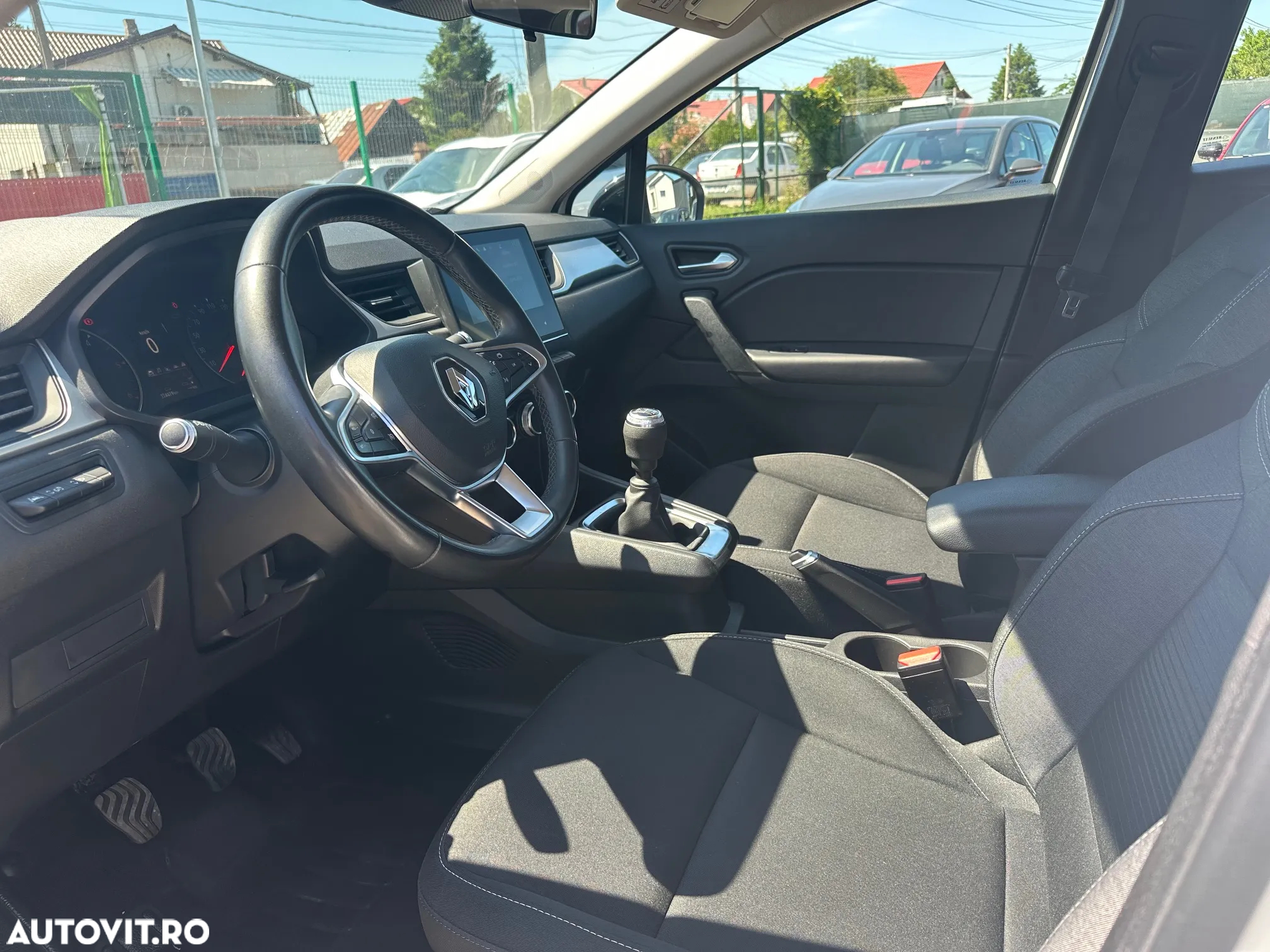 Renault Captur BLUE dCi 115 BUSINESS EDITION - 6