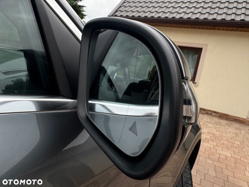Mercedes-Benz GLC 200 d - 29